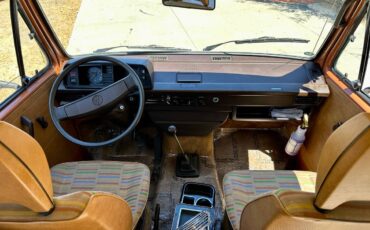 Volkswagen-vanagon-westfalia-1980-brown-9