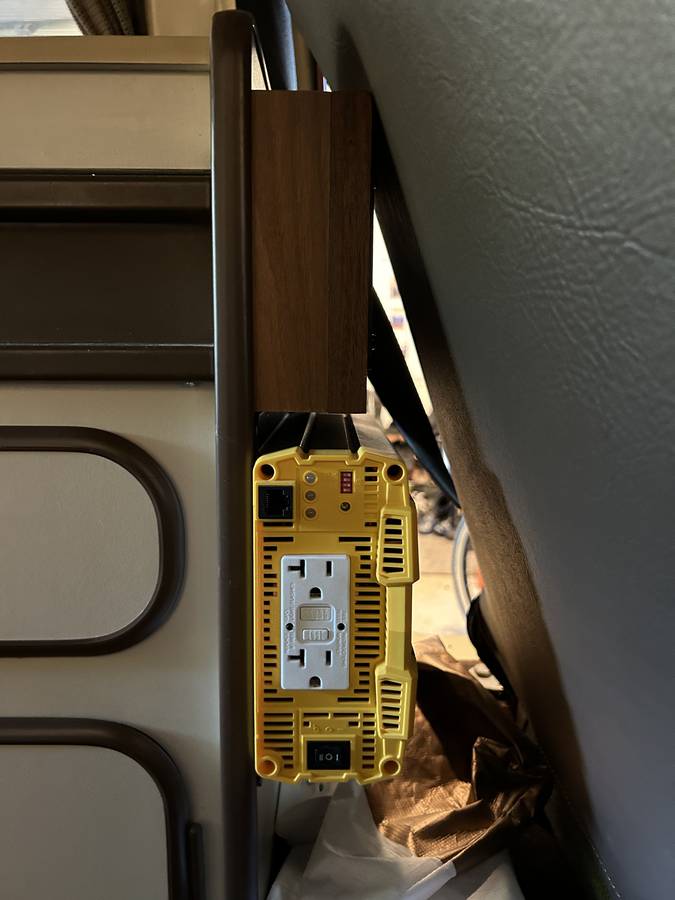 Volkswagen-vanagon-westfalia-1982-2