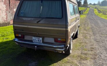 Volkswagen-vanagon-westfalia-1985-5