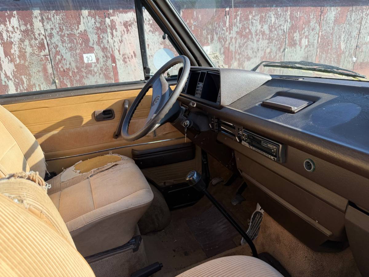 Volkswagen-vanagon-westfalia-1985-6
