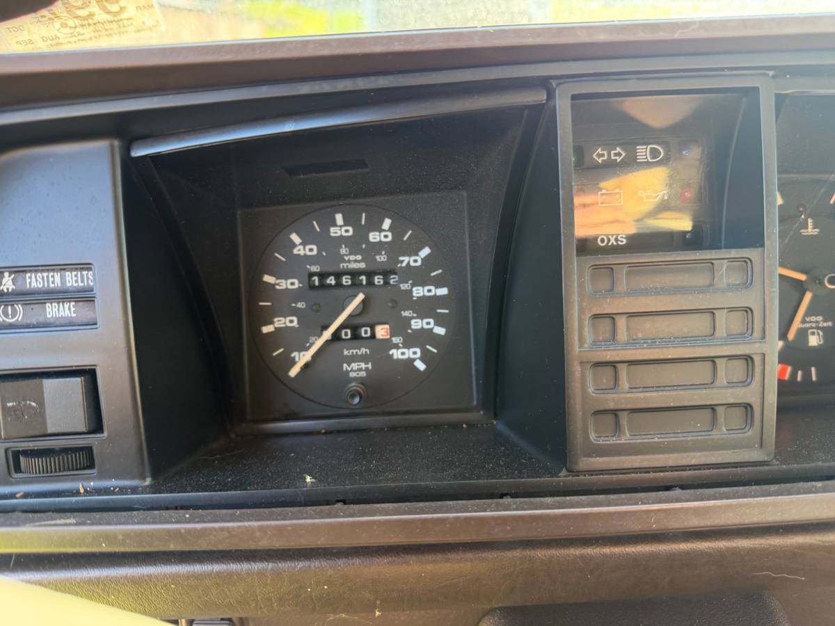 Volkswagen-vanagon-westfalia-1985-8