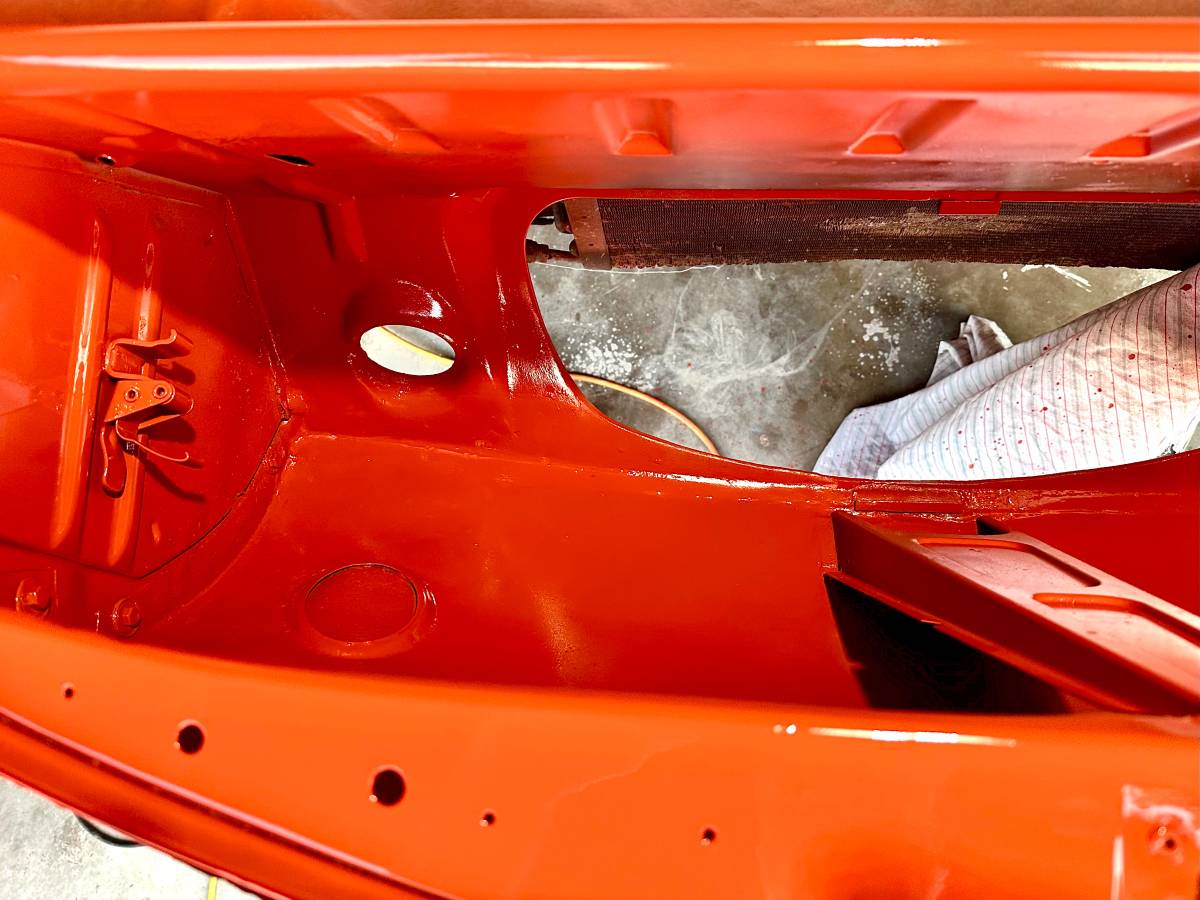 Volkwagen-type-3-squareback-1971-orange-12