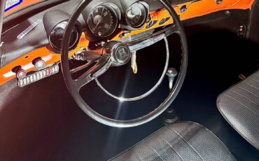 Volkwagen-type-3-squareback-1971-orange-16
