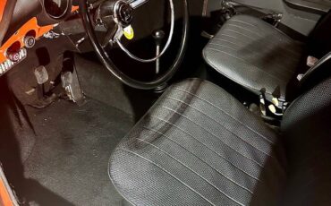 Volkwagen-type-3-squareback-1971-orange-17