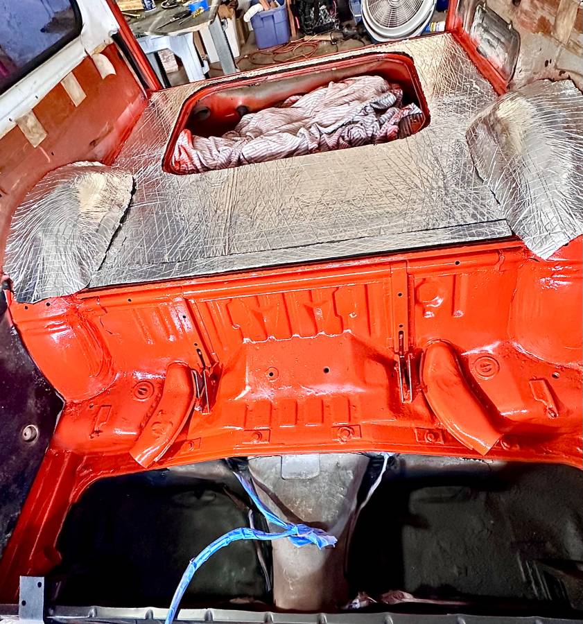 Volkwagen-type-3-squareback-1971-orange-4