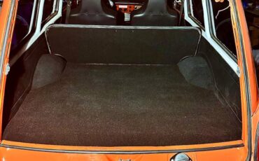 Volkwagen-type-3-squareback-1971-orange-8