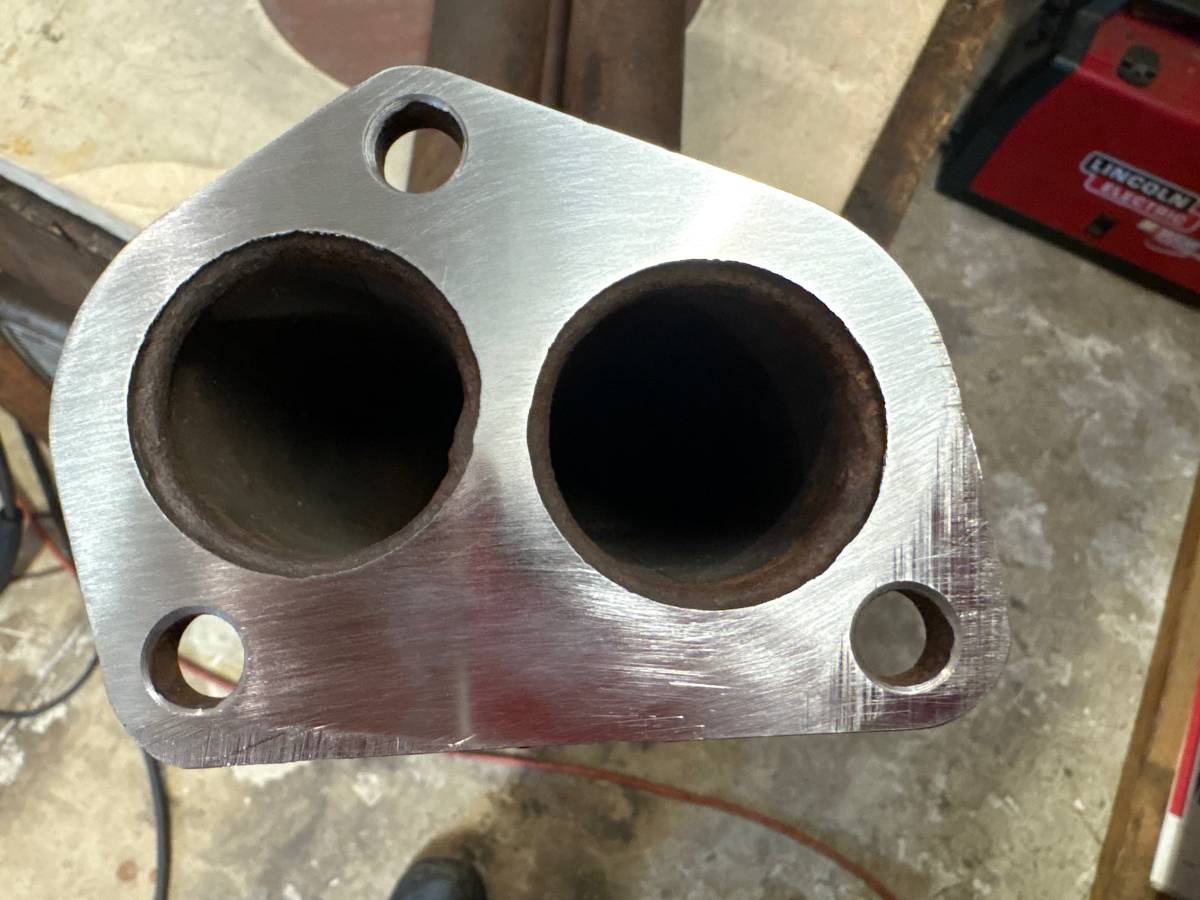 Volvo-142e-1971-silver-5