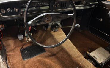 Volvo-142e-1971-silver-8