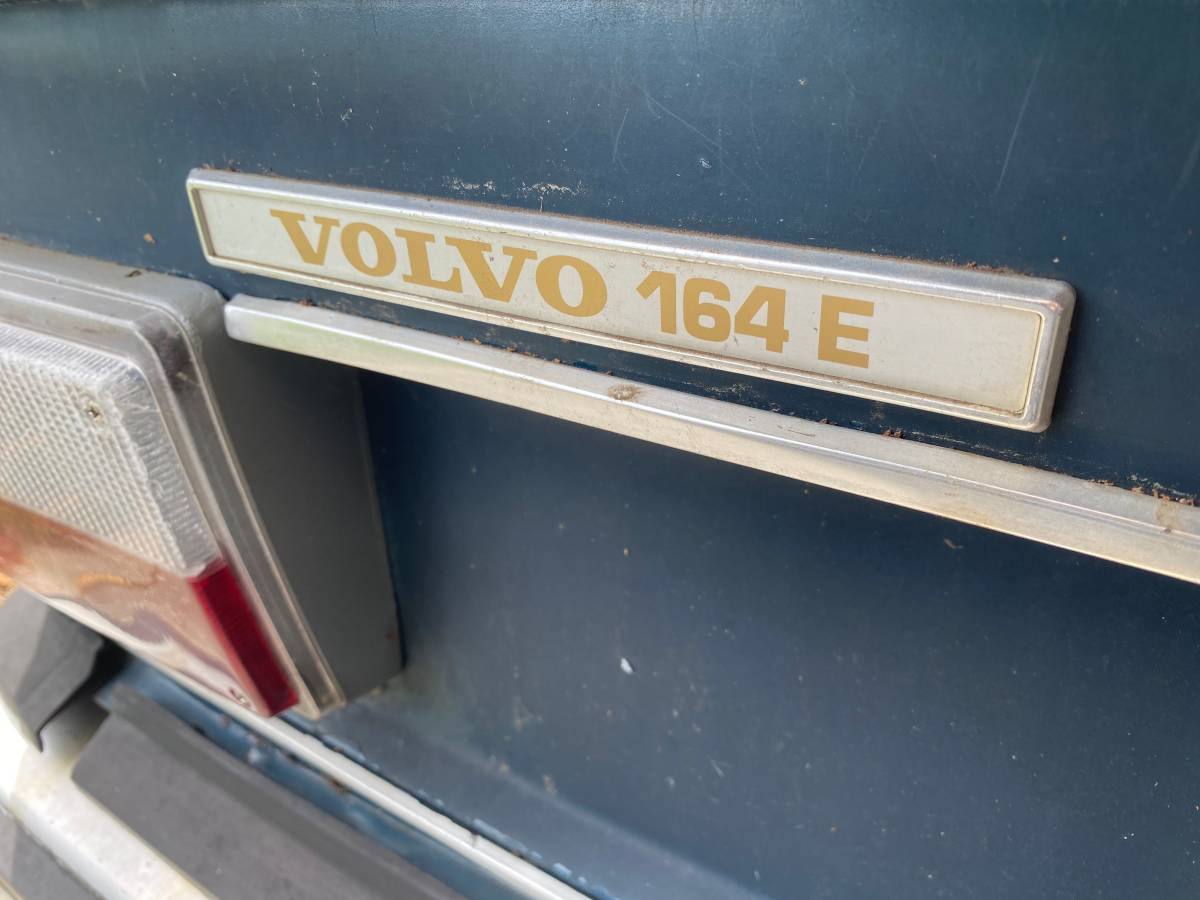 Volvo-164e-1974-blue-11