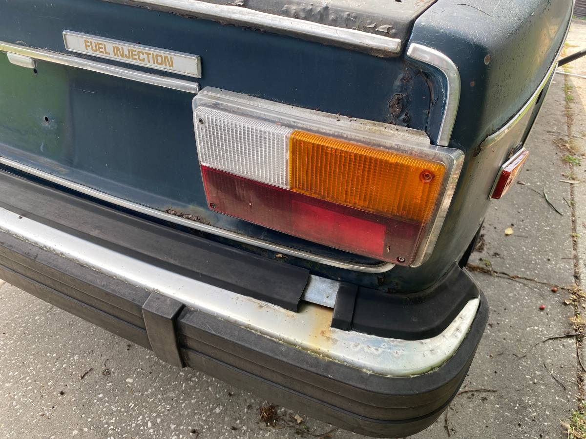 Volvo-164e-1974-blue-12