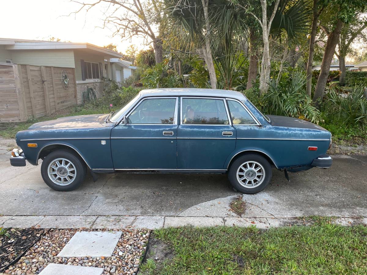 Volvo-164e-1974-blue-2