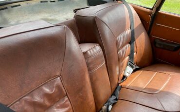 Volvo-164e-1974-blue-8