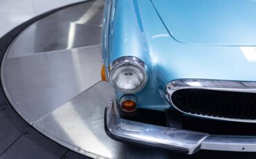 Volvo-1800es-1973-blue-17