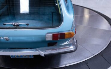 Volvo-1800es-1973-blue-19