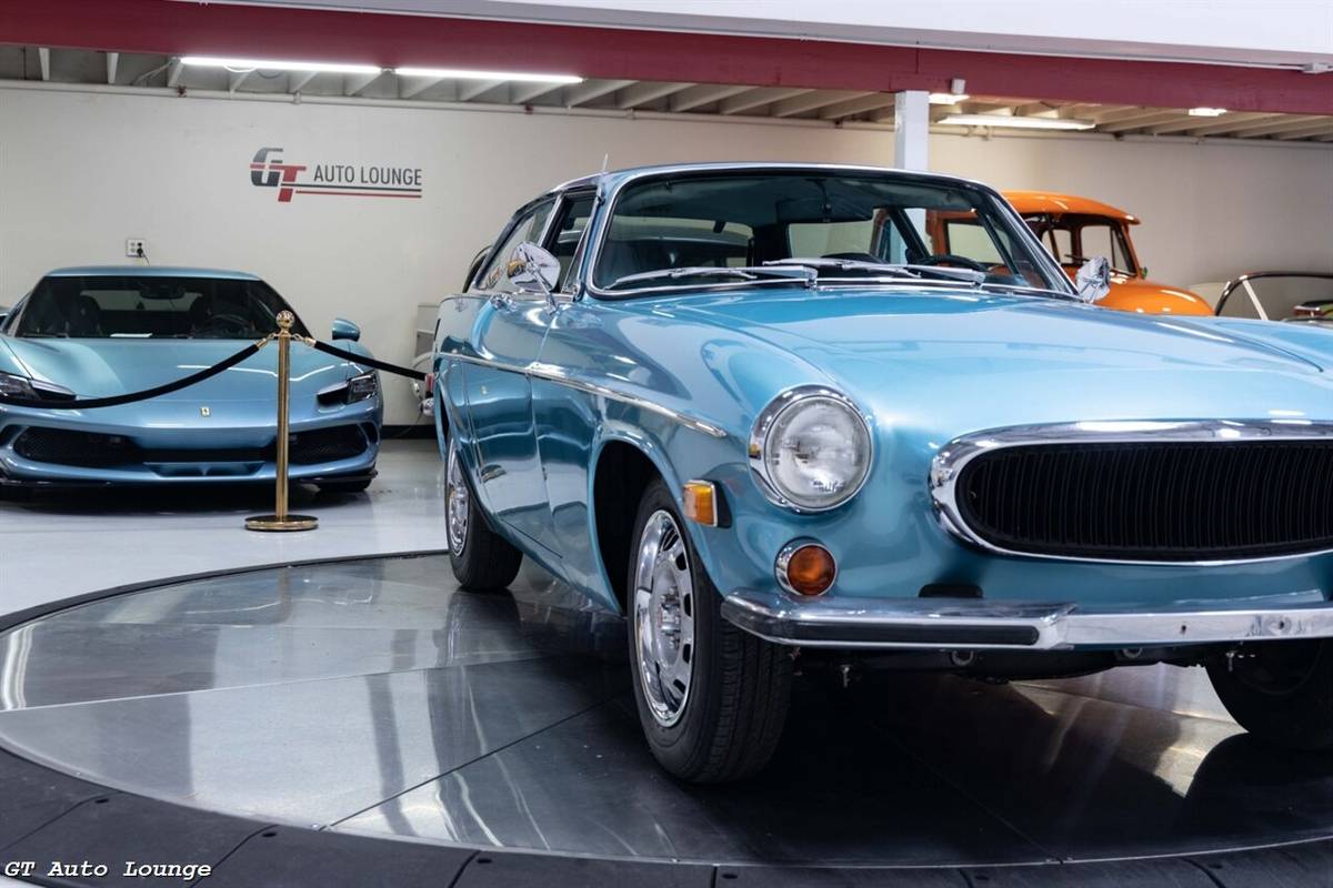 Volvo-1800es-1973-blue-6