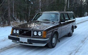 Volvo-240-1980