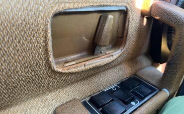 Volvo-240-1990-yellow-14