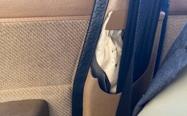 Volvo-240-1990-yellow-6