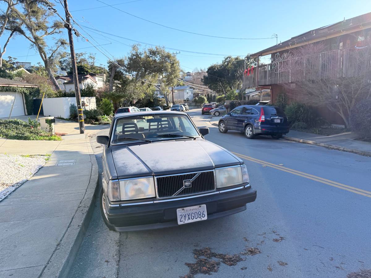 Volvo-240-dl-1990-grey-10