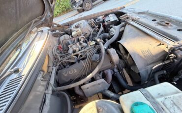 Volvo-240-dl-1990-grey-11