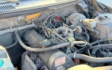 Volvo-240-dl-1990-grey-5