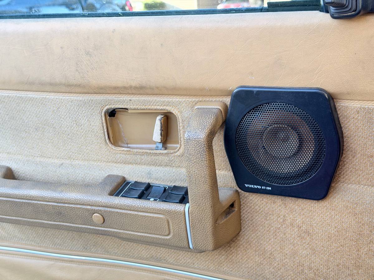 Volvo-240-dl-1990-grey-6