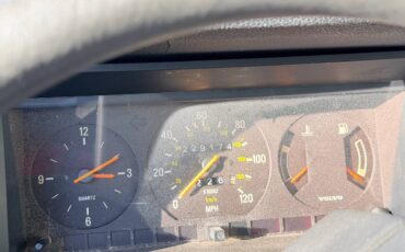 Volvo-240-dl-1990-grey-7