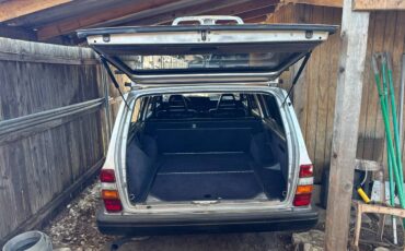 Volvo-245-1985-silver-12