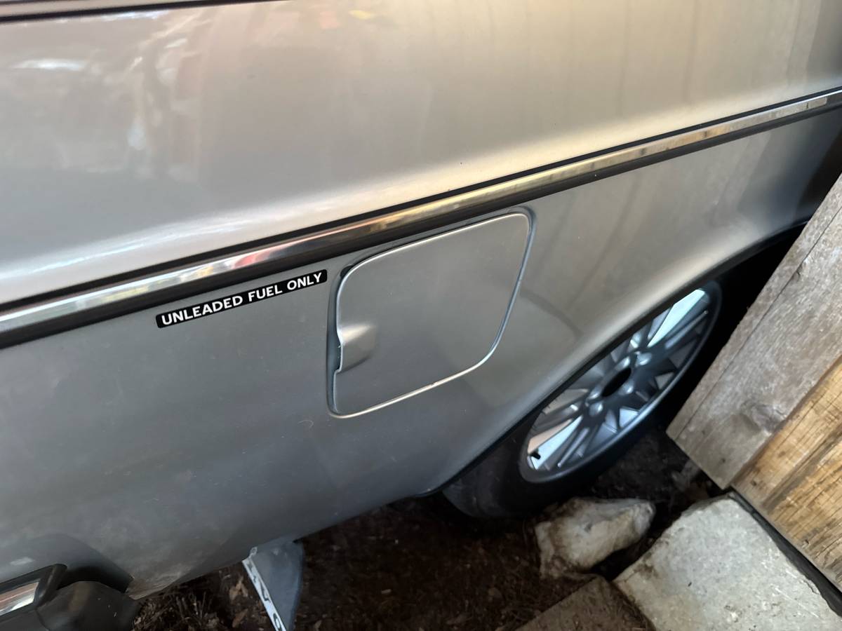 Volvo-245-1985-silver-7