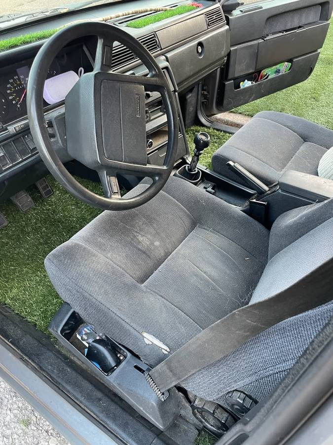 Volvo-740-gl-1989-silver-3