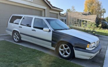 Volvo-850-1996-white-2