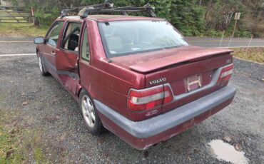Volvo-850-series-1995-red-4