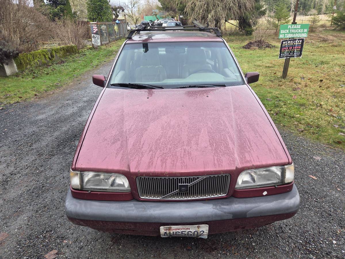 Volvo-850-series-1995-red-6