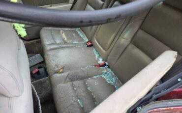 Volvo-850-series-1995-red-9