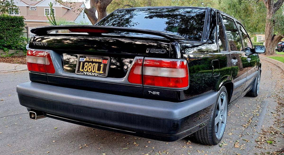 Volvo-850-t-5r-1995-black-17