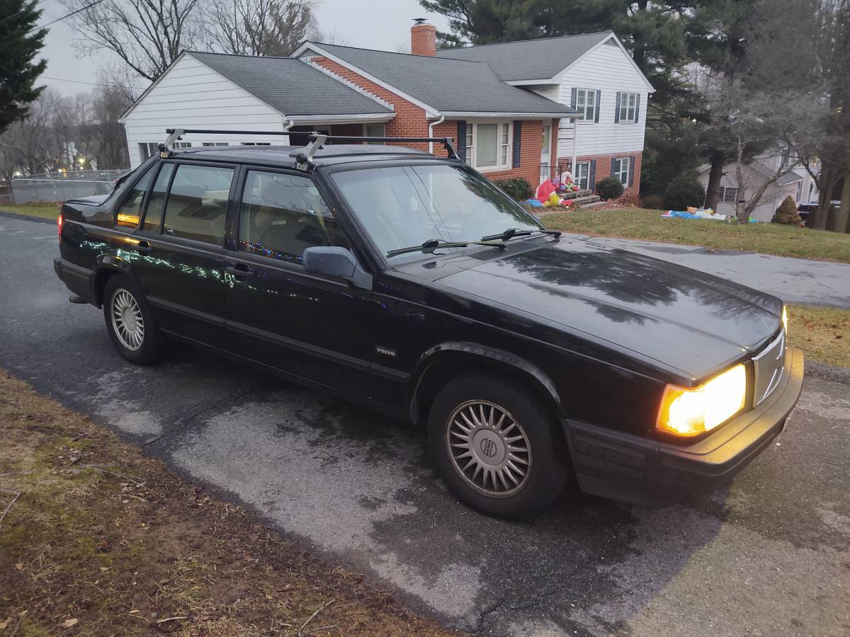 Volvo-940-gl-1993-black-1