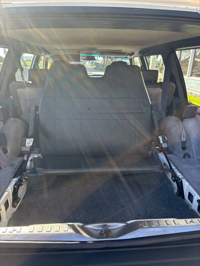 Volvo-940-turbo-1994-white-1