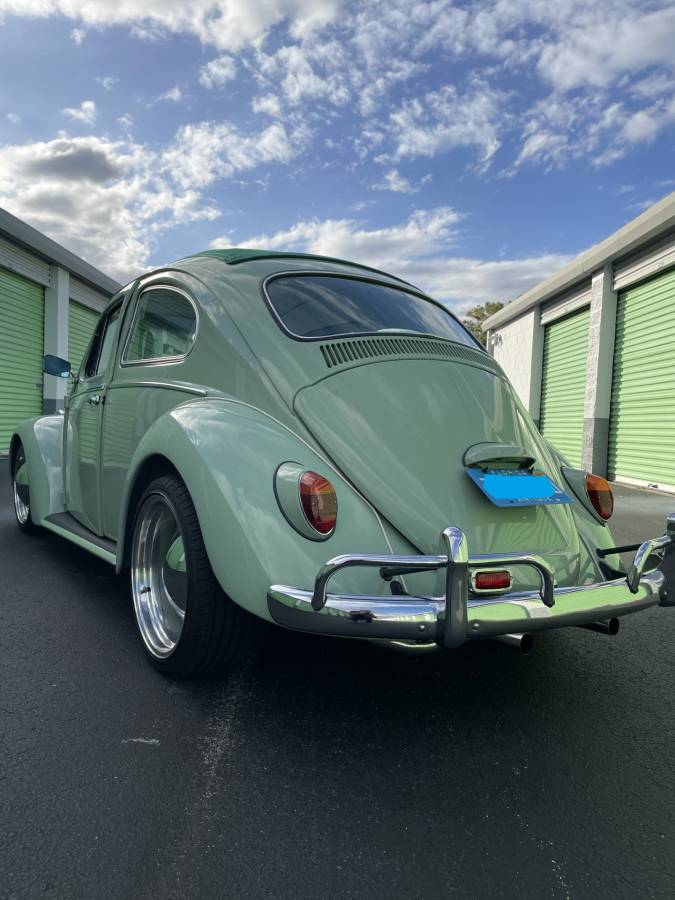 Vw-beetle-1968-green-3