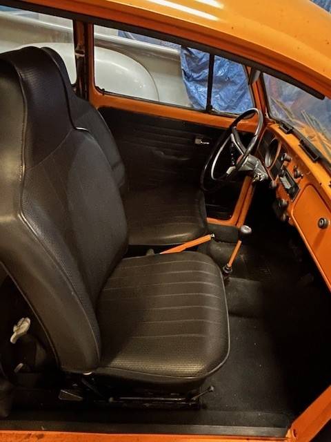 Vw-bug-1970-orange-12