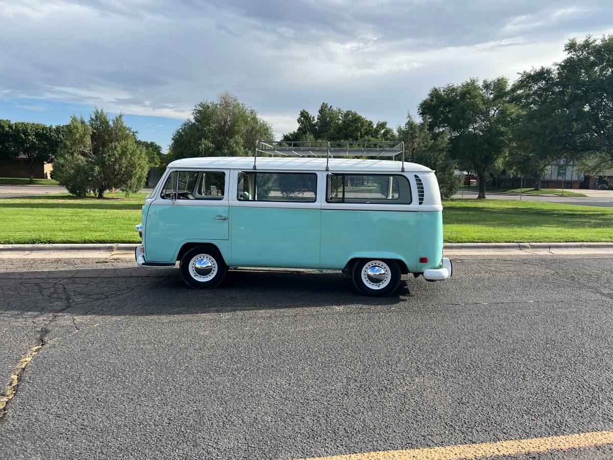 Vw-bus-1971-blue-6