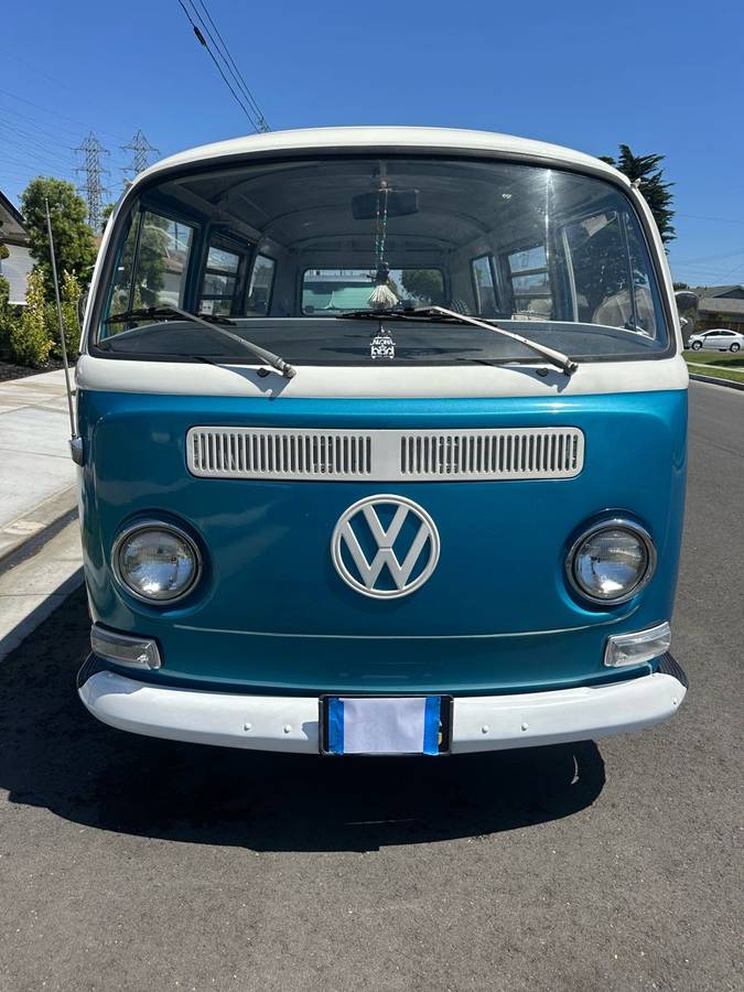 Vw-bus-1972-blue-3