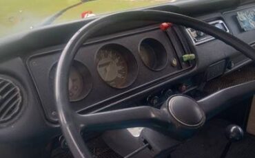 Vw-bus-riviera-1972-21