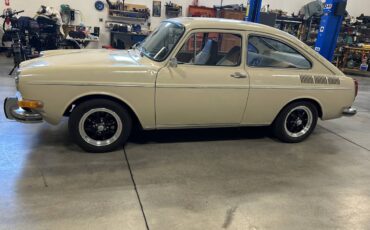 Vw-fastback-1972-white