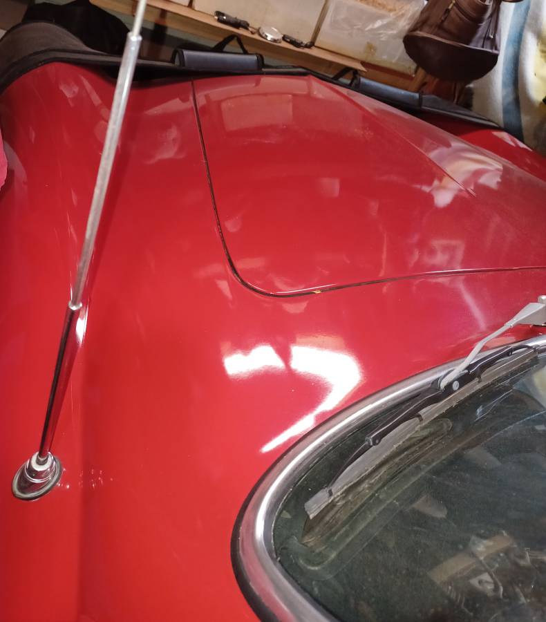 Vw-karmann-ghia-1970-red-2