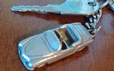 Vw-karmann-ghia-1970-red-4