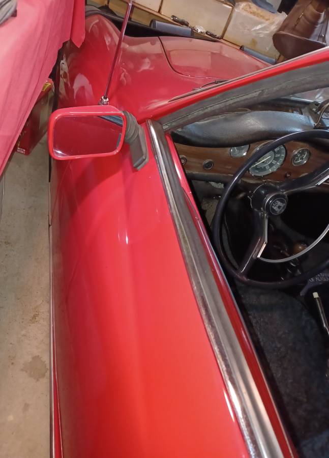 Vw-karmann-ghia-1970-red-6