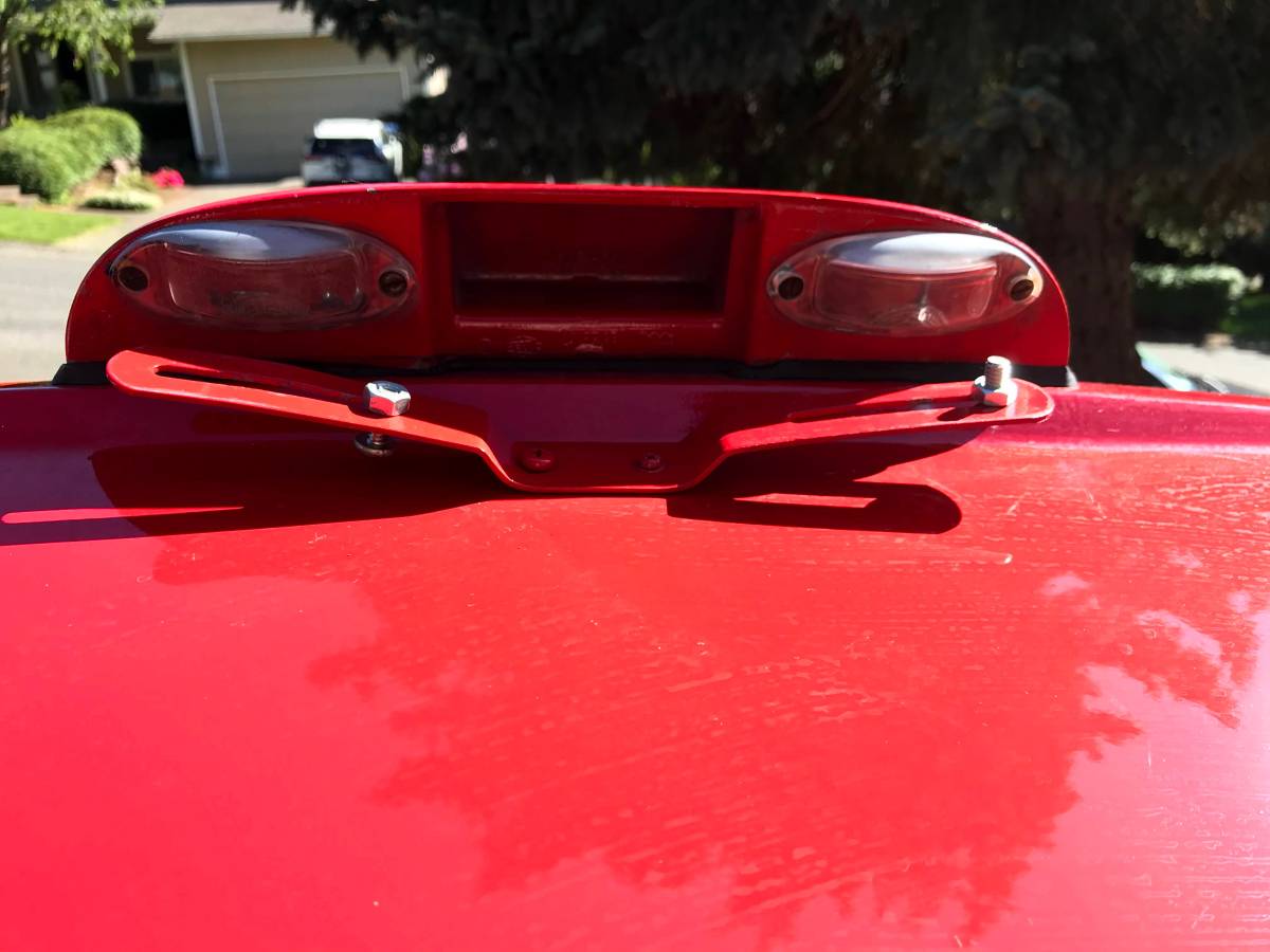 Vw-karmann-ghia-1973-red-14