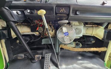 Vw-kombi-bus-1974-green-3