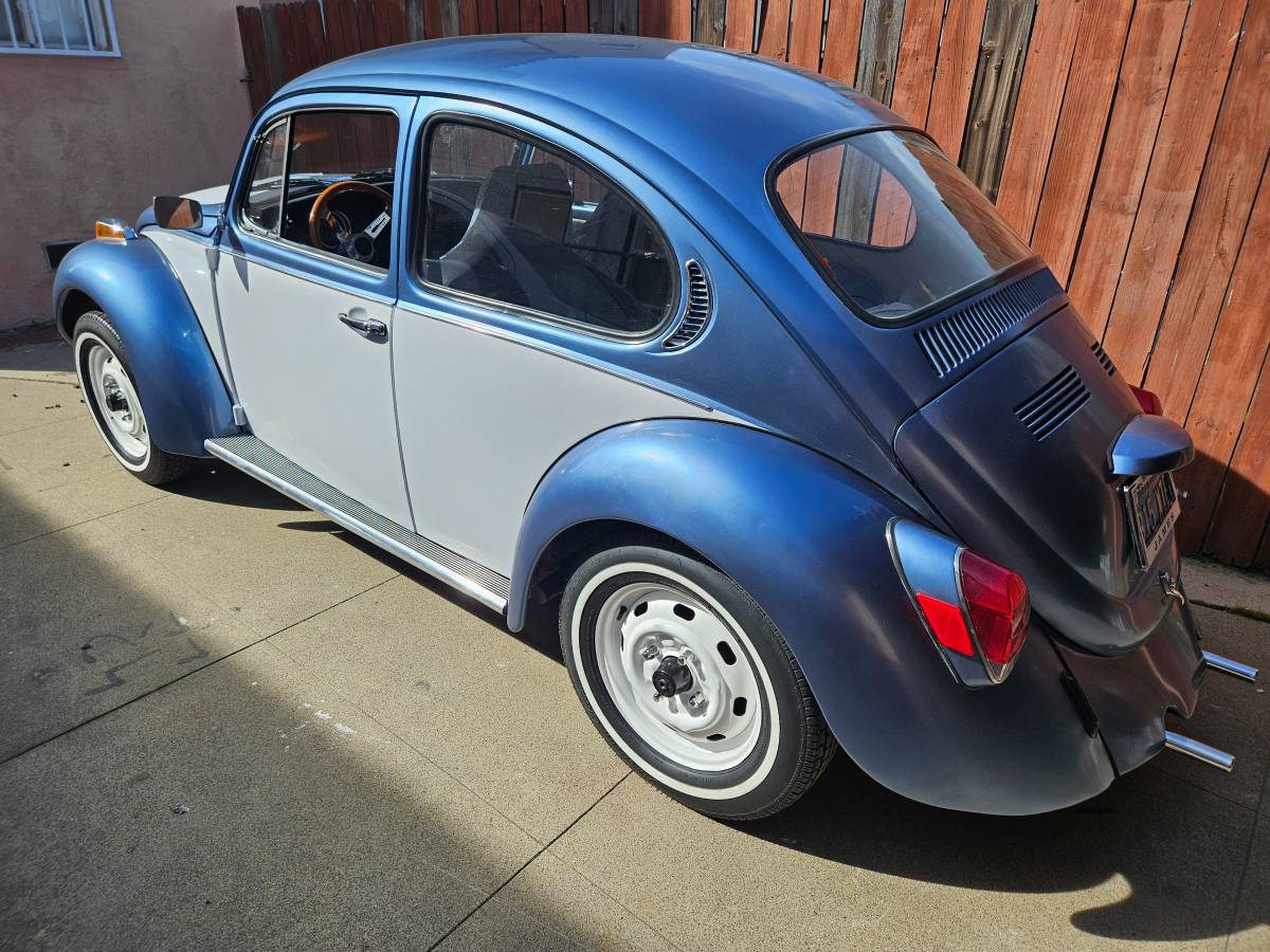 Vw-super-beetle-1971-blue-2