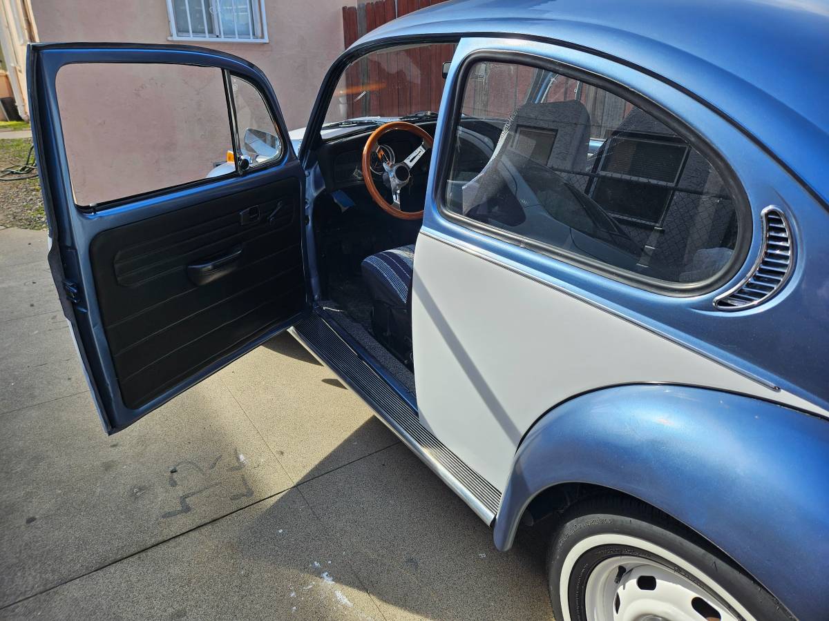 Vw-super-beetle-1971-blue-3